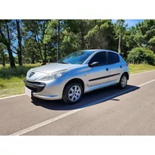 Peugeot 207 1.4 Full - Financio / Permuto