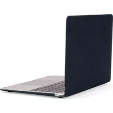 Carcasa Rígida Texturizada Con Woolenex Para Macbook Air R.