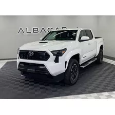 Toyota Tacoma 2024