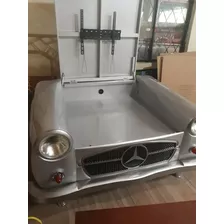 Antiguo Mercedes Benz Clasico