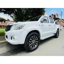 Toyota Hilux 2016