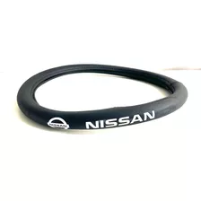 Funda Cubre Volante Eco Cuero Con Logo De Nissan