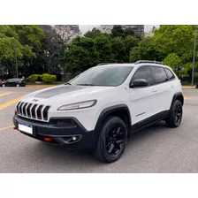 Jeep Cherokee Traihawk Malek Fara