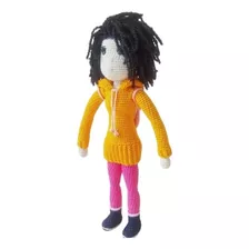 Boneca Mila Com Moletom Em Amigurumi - Crochê 