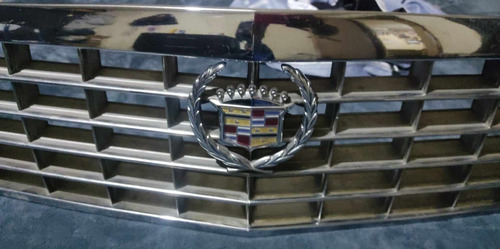 Parrilla Con Emblema Original Cadillac Sedan Deville 1996 Foto 3