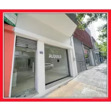 Alquiler De Hermoso Local Comercial En La Mejor Ubicación De La Comercial, Zona Muy Buscada, Reciclado A Nuevo, Pronto Para Entrar!!