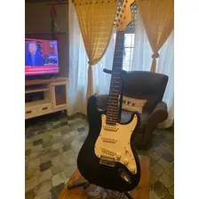 Guitarra Memphis Stratocaster + Amplificador 15w