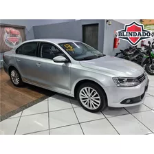 Volkswagen Jetta 2.0 Tsi Highline 200cv Gasolina 4p Tiptroni