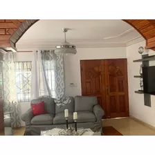 Vendo De Oportunidad Hermosa Casa En Los Prados De Santiago, República Dominicana
