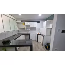 Se Alquila O Vende Departamento De Estreno En Un Segundo Piso De 96 M2 Interno 