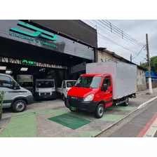 Iveco Daily 35s14 2014 C/baú 4,10 X2,20 Novissima