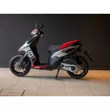 Scooter Aprilia Sr 160 Gris - Financiamiento Disponible