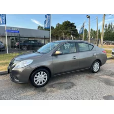 Nissan Versa 2012 1.6 Sense At