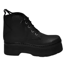 Bota Tipo Borcego Mujer Walquiria Negro Cuero Vacuno Cordon