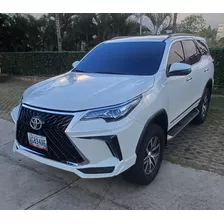 Toyota Fortuner Dubai Vx.r