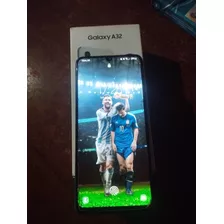 Samsung A32, 4 De Ram Y 128 Gb Interna Caja Y Cargador Orig.