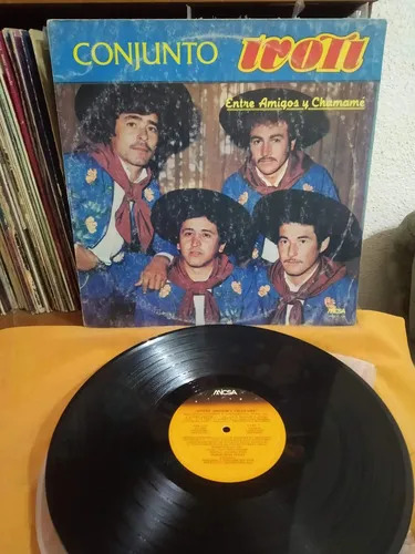 CONJUNTO IVOTI - ENTRE AMIGOS Y CHAMAME - vinilo 1980