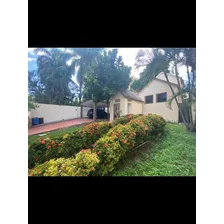 Casa En Venta En Altos De Arroyo Hondo Llprecio: Rd$ 14,20