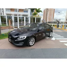 Volvo S60 2015 2.0 T5 Kinetic Drive-e 4p