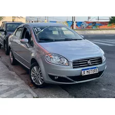 Fiat Linea Essence 1.8 Flex Aut. Completo 2015