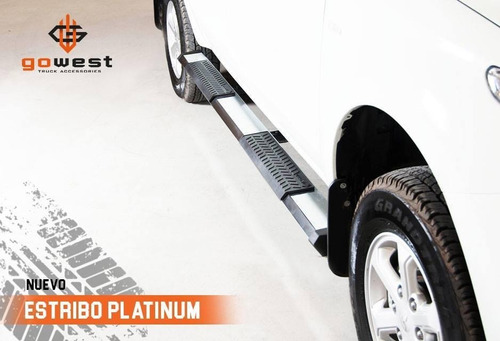 Estribos Platinum 500 Chevrolet S10 2016-2020 Doble Cab Foto 6
