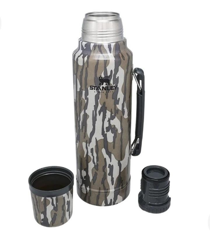 Termo Stanley 1.5 Qt. Camuflado - Avisos en Deportes y Fitness