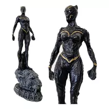 Boneco Pantera Negra Shuri 23cm Coleção Vingadores