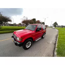 Mitsubishi Montero 2.4 Pajero