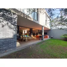 Moderna Casa En Privada En Lomas De Vista Hermosa