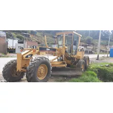 Se Vende Una Motoniveladora Caterpillar 135h Usada.