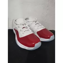 Tenis Jordan 11 Low, De Uso Excelente Estado 28,5 Cm