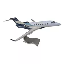 Maquete Avião Em Resina Embraer Legacy 500 - 27 Cm