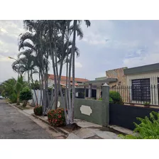 Venta, Casa, Trigal Centro, Calle Cerrada, Una Planta, Semiactualizada, Rosaura Isla 234363