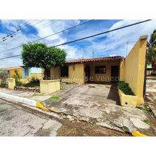 Casa En Venta En La Montañita, Cabudare Cod: 24-2423 Jpg