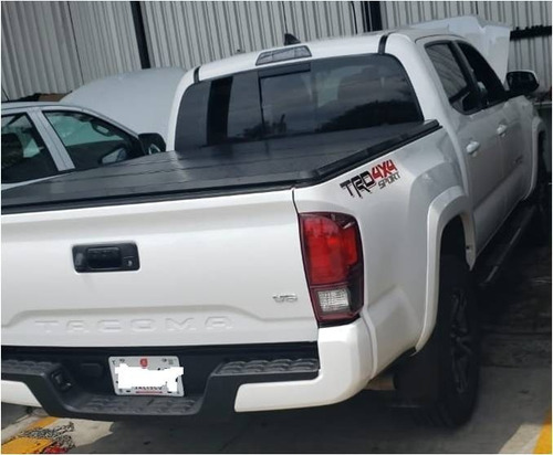 Tapa Caja Cover Flex 3 Pz Toyota Tacoma Hilux  2016-2020  Foto 9