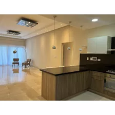 Apartamento En Alquiler Con Línea Blanca En Santo Domingo, Piantini