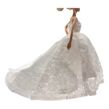 Peregrine Vestido De Novia De Tul Suave De Tren Capilla Flo.