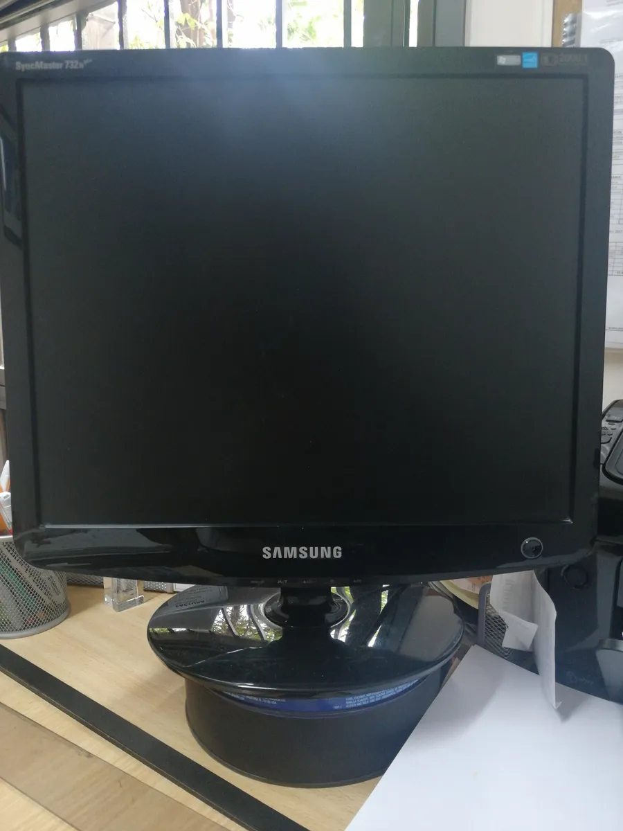 Monitor Samsung Syncmaster 732 N Plus Mebuscar Argentina
