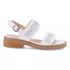 Sandalias De Cuero Calado Base De Goma Taco 3cm.- Mujer