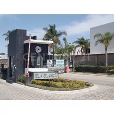 Lote En Venta Isla Blanca, Lomas De Angelopolis, Zona Azul, Cascatta, Puebla.