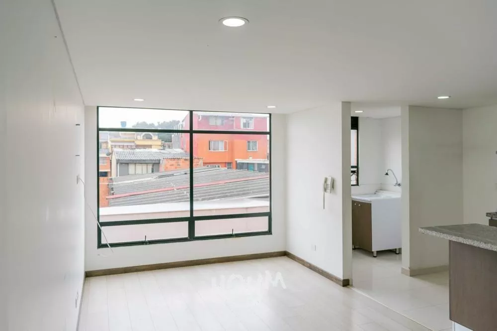 Apartamento En Granada Norte. 3 Habitaciones, 69 M²
