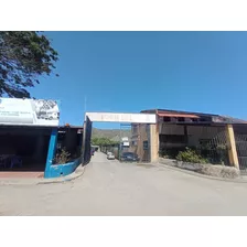 Re/max 2mil Alquila Galpón En La Avenida 31 De Julio, Sector Guatamare. Isla De Margarita, Estado Nueva Esparta 