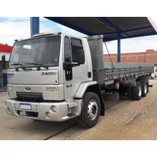 Ford Cargo 2422 Carroceria 6x2 2011