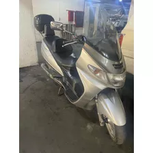 Suzuki Burgman An400