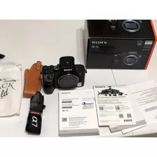 Camera Sony A7iii A73 Corpo + Alça + Sd64 + Caixa - C/nova