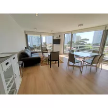 Apartamento En Alquiler Anual Con Todos Los Servicios!!