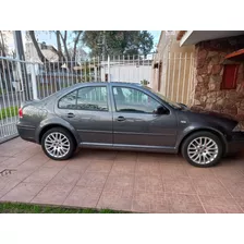 Volkswagen Bora 1.8t Nuevo Inmaculado Totalmente Original 