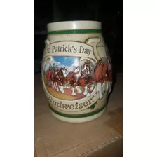 Caneco Chopp Ceramart Budweiser St Patrick's Day Horstein#av