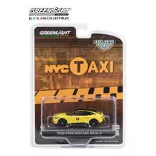 Greenlight 2022 Ford Mustang Mach E Nyc Taxi Hobby Excl 1/64 Color Amarillo