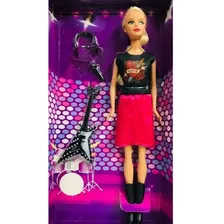 Muñeca Poppi Doll Kiara Rockstar